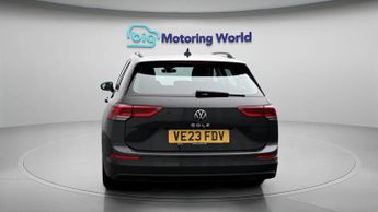 Volkswagen Golf LIFE TDI DSG
