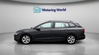 Volkswagen Golf LIFE TDI DSG