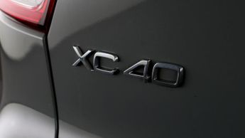 Volvo XC40 RECHARGE T4 PLUS