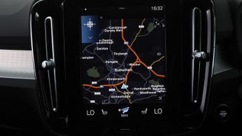Volvo XC40 RECHARGE T4 PLUS