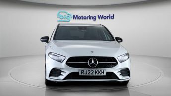 Mercedes-Benz A Class A 200 AMG LINE EDITION EXECUTIVE