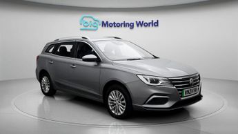MG MG5 EXCLUSIVE