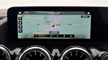 Mercedes-Benz EQA EQA 350 4MATIC AMG LINE