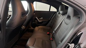Mercedes-Benz CLA CLA 200 AMG LINE