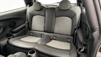MINI Electric Hatch COOPER S LEVEL 2