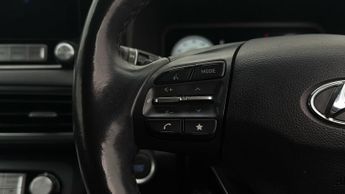 Hyundai KONA PREMIUM