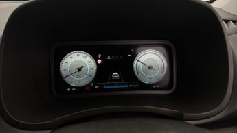 Hyundai KONA PREMIUM