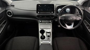 Hyundai KONA PREMIUM
