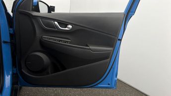 Hyundai KONA PREMIUM