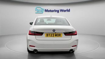 BMW 3 Series 330E SPORT