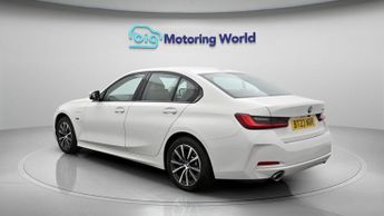 BMW 3 Series 330E SPORT