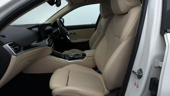BMW 3 Series 330E SPORT