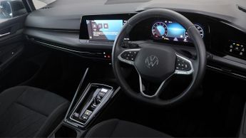 Volkswagen Golf STYLE ETSI DSG