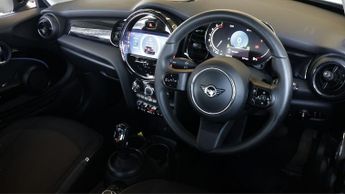 MINI Hatch COOPER CLASSIC