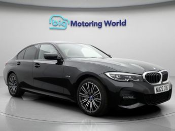 BMW 330 330E M SPORT