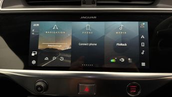 Jaguar I-PACE R-DYNAMIC SE BLACK