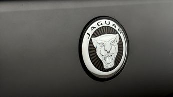 Jaguar I-PACE R-DYNAMIC SE BLACK