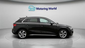Audi A3 SPORTBACK TFSI E S LINE