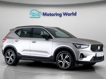 Volvo XC40 B3 PLUS