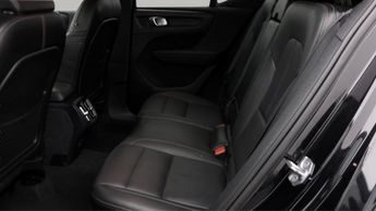 Volvo XC40 B4 INSCRIPTION AWD