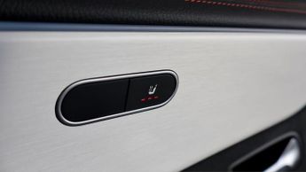 Mercedes-Benz CLA CLA 250 E AMG LINE PREMIUM