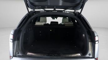 Land Rover Range Rover Velar R-DYNAMIC HSE