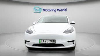 Tesla Model Y BASE
