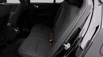 Volvo C40 RECHARGE CORE