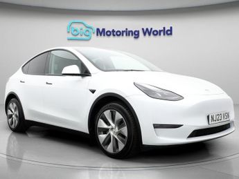Tesla Model Y LONG RANGE AWD