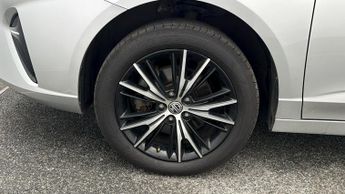 MG MG5 TROPHY
