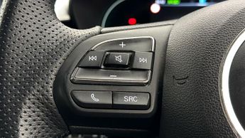 MG MG5 TROPHY