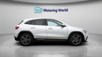 Mercedes-Benz GLA GLA 200 AMG LINE PREMIUM