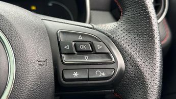 MG MG ZS TROPHY CONNECT
