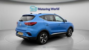 MG MG ZS TROPHY CONNECT