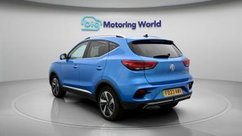 MG MG ZS TROPHY CONNECT