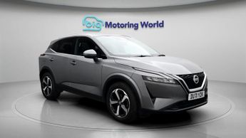 Nissan Qashqai DIG-T N-CONNECTA DCT