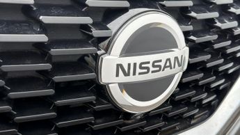 Nissan Qashqai DIG-T N-CONNECTA DCT