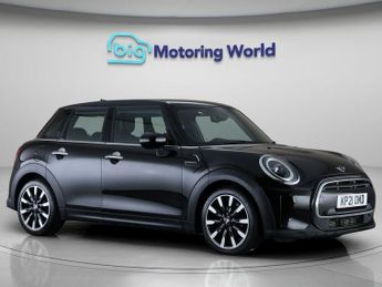 MINI Hatch COOPER EXCLUSIVE
