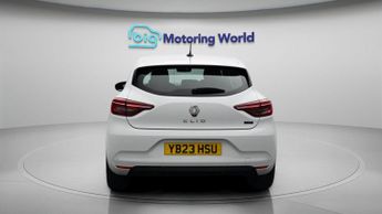 Renault Clio EVOLUTION E-TECH