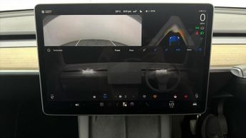 Tesla Model Y BASE