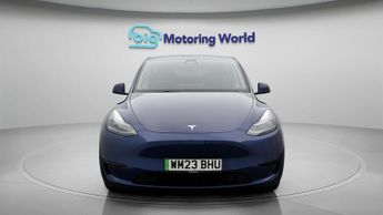 Tesla Model Y BASE