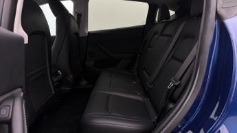 Tesla Model Y BASE