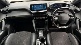 Peugeot E-2008 GT PREMIUM