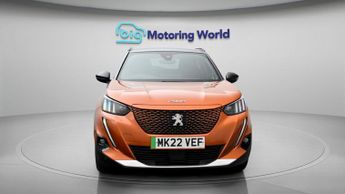 Peugeot E-2008 GT PREMIUM