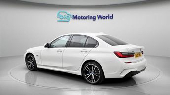 BMW 3 Series 330E M SPORT