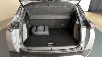 Peugeot E-2008 ALLURE PREMIUM PLUS