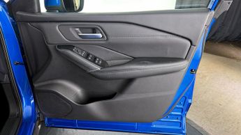 Nissan Qashqai DIG-T N-CONNECTA DCT