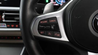 BMW 3 Series 330E M SPORT