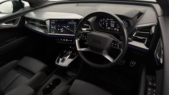 Audi Q4 e-tron S LINE
