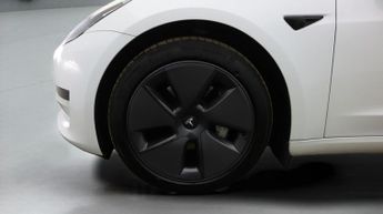 Tesla Model 3 MODEL 3